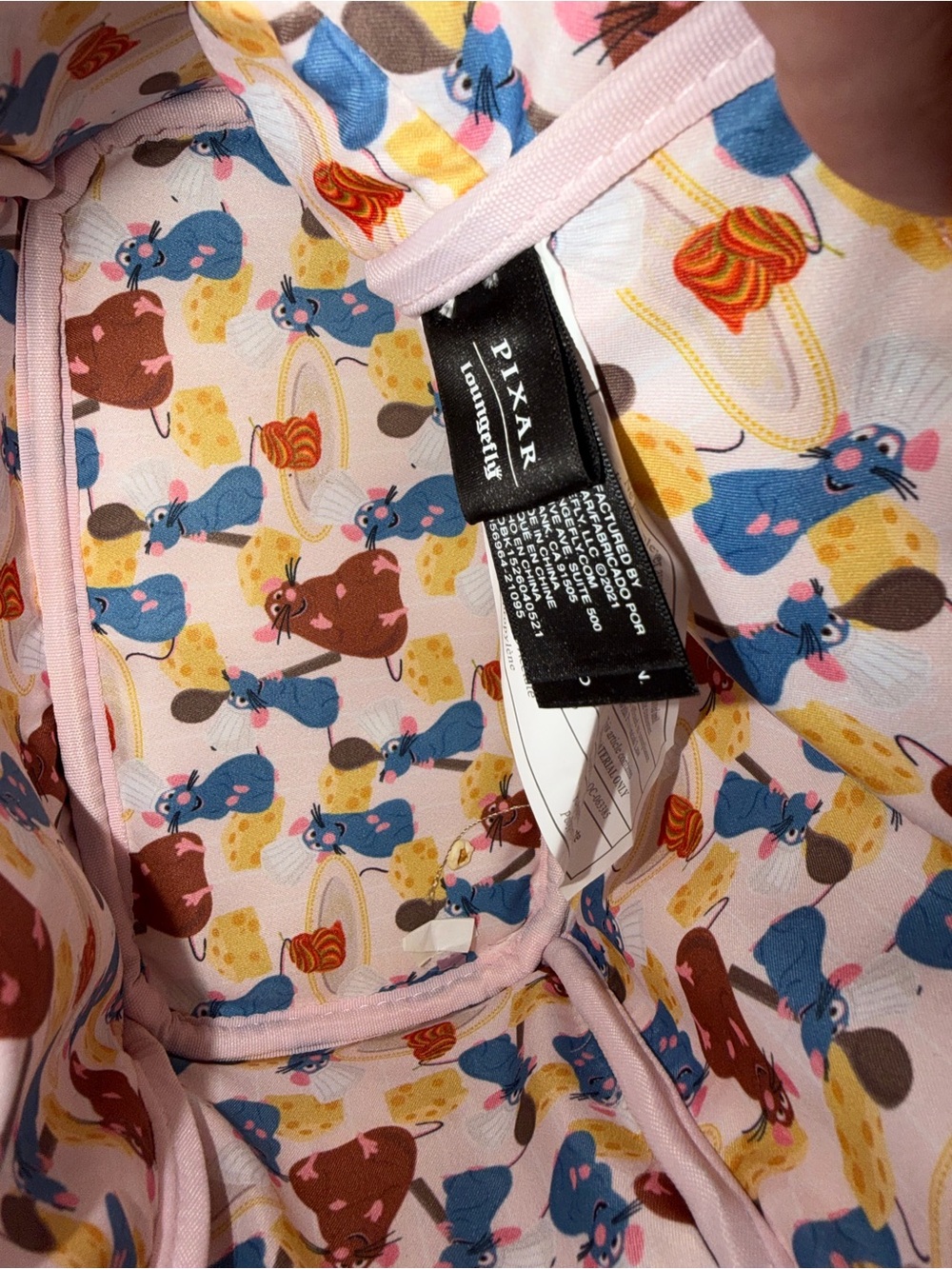 Loungefly Ratatouille Remy backpack - Picture 5 of 13